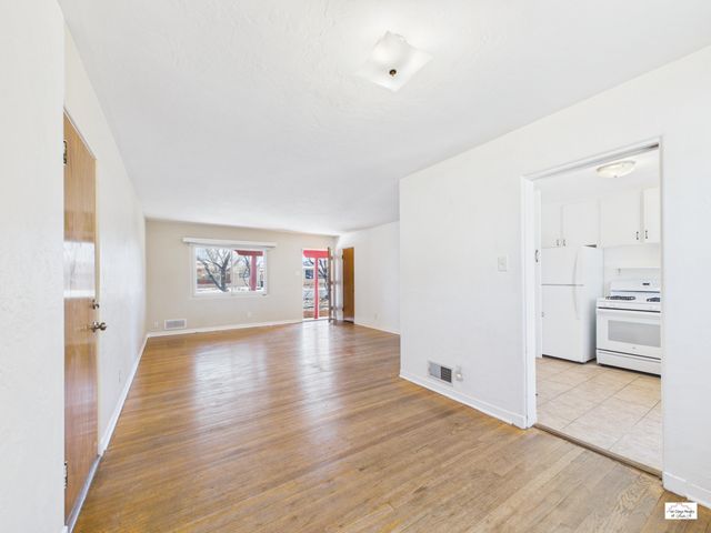 617 California Street SE, Albuquerque, NM 87108