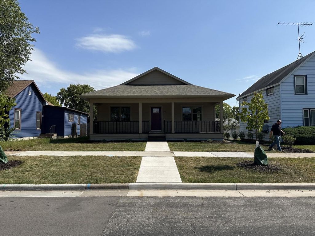 516 Caledonia STREET, La Crosse, WI 54603