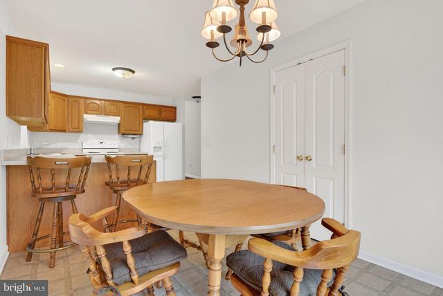 213 MAPLE DR, Hanover, PA 17331