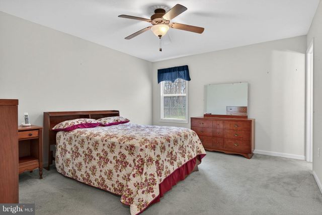 213 MAPLE DR, Hanover, PA 17331
