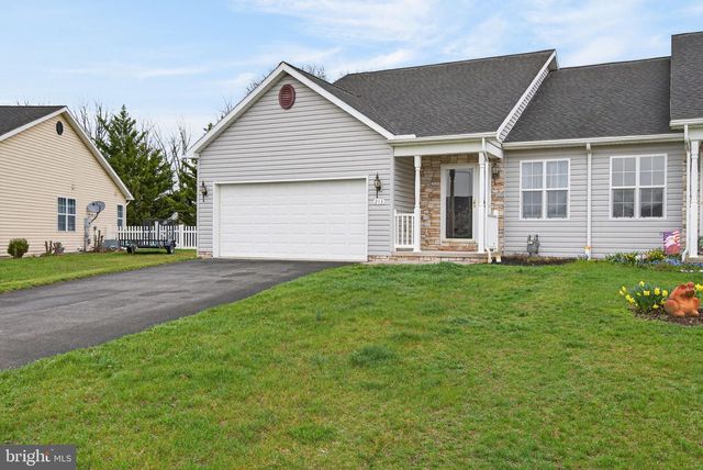 213 MAPLE DR, Hanover, PA 17331