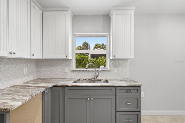 6000 N BEACH ROAD, Englewood, FL 34223