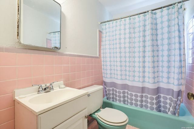 115 LOY DR, San Antonio, TX 78228