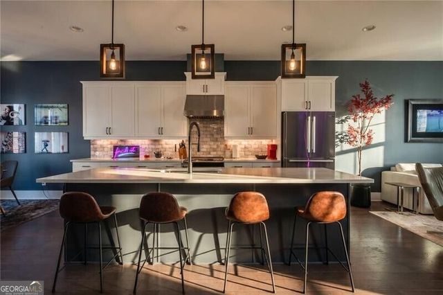 287 Castleberry Hill Walk SW, Atlanta, GA 30313