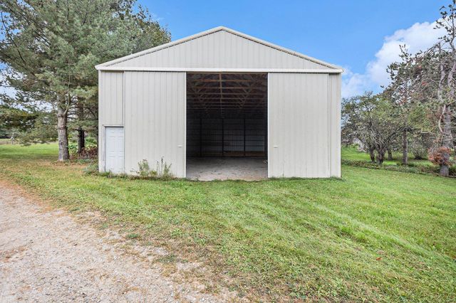 11355 N US-31 N, Banks Twp, MI 49720