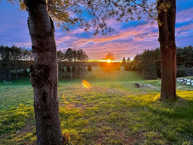 11355 N US-31 N, Banks Twp, MI 49720