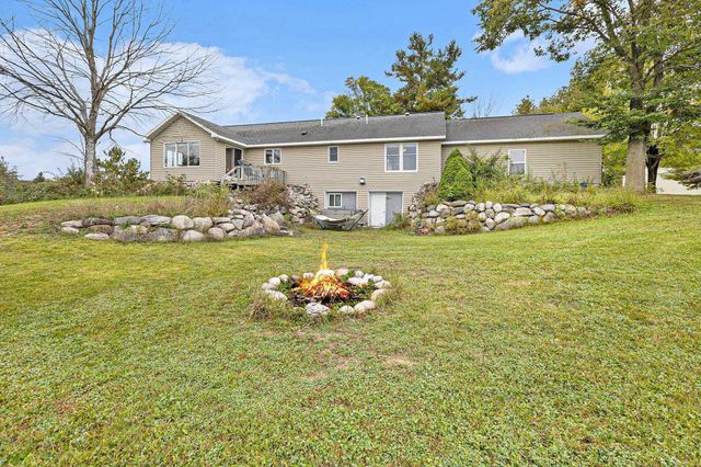 11355 N US-31 N, Banks Twp, MI 49720