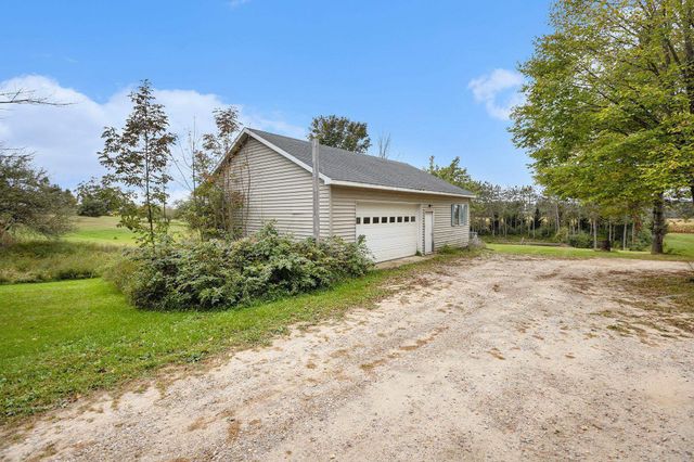 11355 N US-31 N, Banks Twp, MI 49720