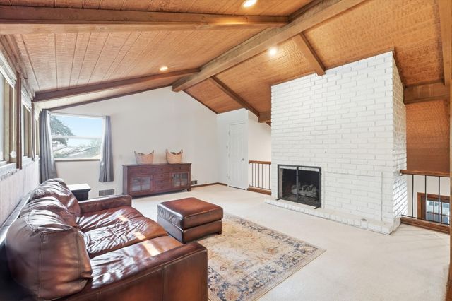 2813 Raintree Drive, Carrollton, TX 75006