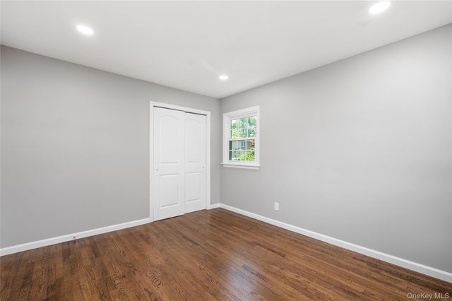 258 Gilling Road, Seaford, NY 11783