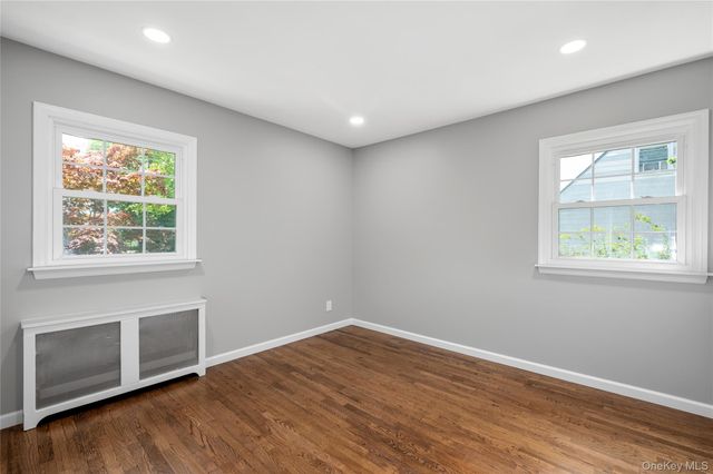 258 Gilling Road, Seaford, NY 11783