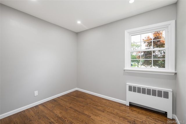 258 Gilling Road, Seaford, NY 11783