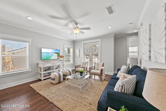120 11TH Avenue S, Jacksonville Beach, FL 32250