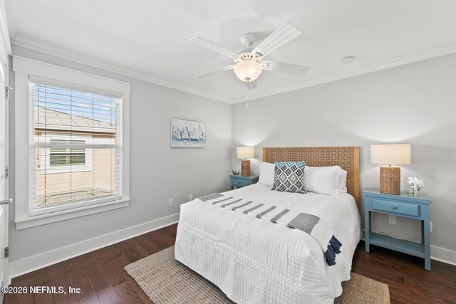 120 11TH Avenue S, Jacksonville Beach, FL 32250