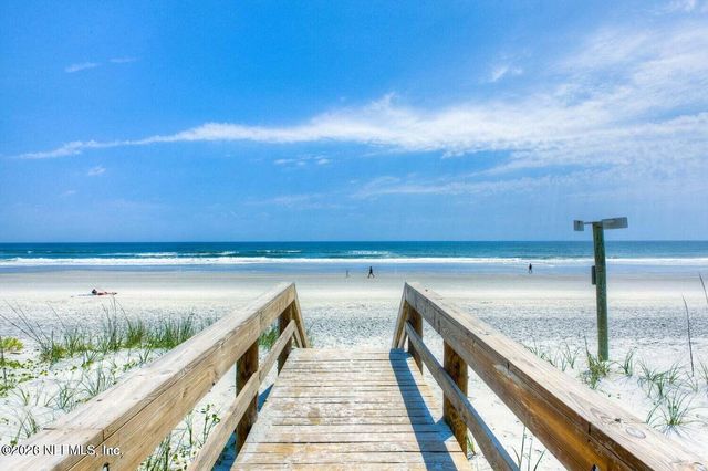 120 11TH Avenue S, Jacksonville Beach, FL 32250