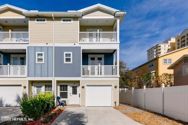 120 11TH Avenue S, Jacksonville Beach, FL 32250