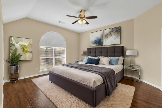 6705 Marie Weldon Court, Arlington, TX 76001