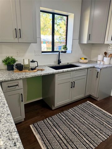 5611 Joe Sayers Ave, Austin, TX 78756