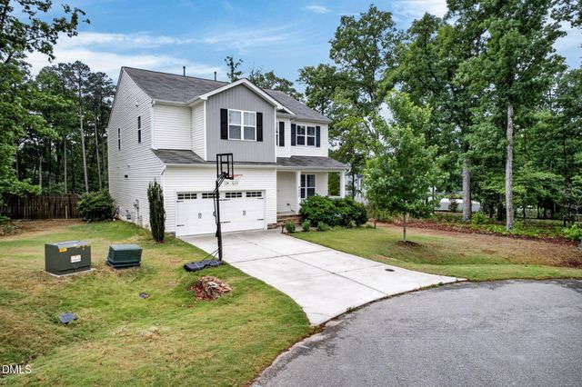 8600 Deep Elm Drive, Wake Forest, NC 27587