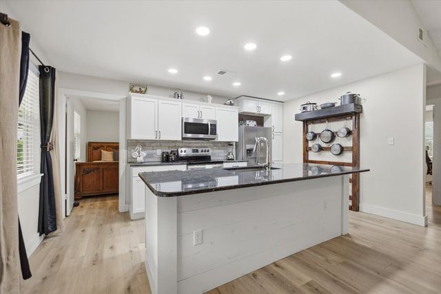 1507 E Tanglewood Drive, Hideaway, TX 75771