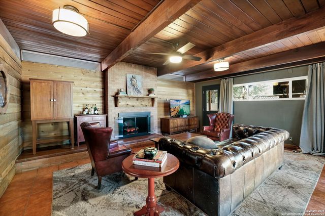 611 Brightwood, San Antonio, TX 78209