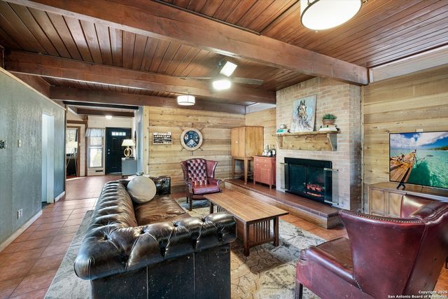 611 Brightwood, San Antonio, TX 78209