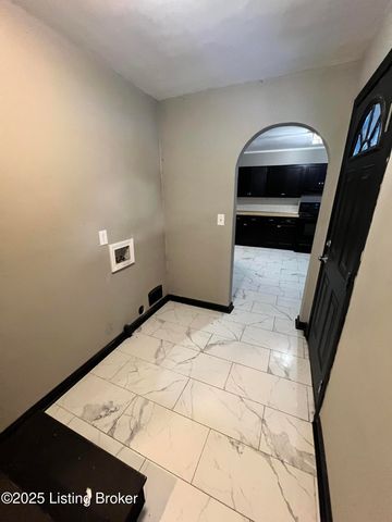 137 N 39th St, Louisville, KY 40212