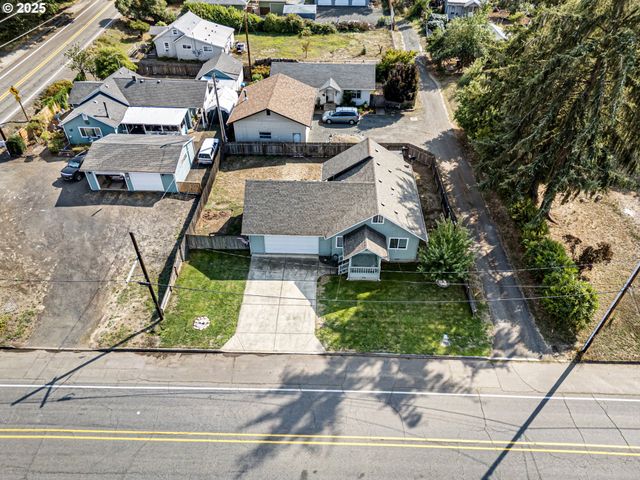 405 LANE Ave, Drain, OR 97435