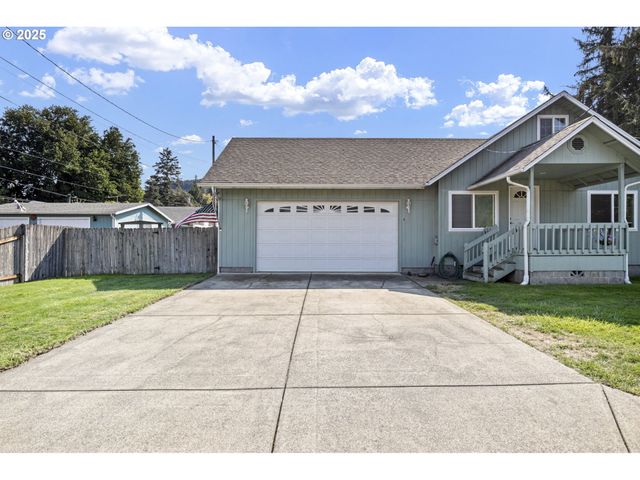 405 LANE Ave, Drain, OR 97435
