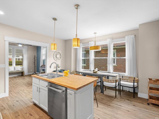 1041 E Chandler Avenue, Evansville, IN 47714