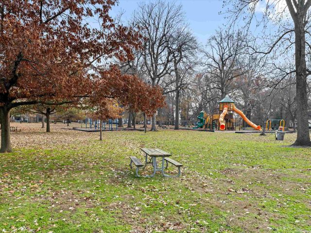 1041 E Chandler Avenue, Evansville, IN 47714