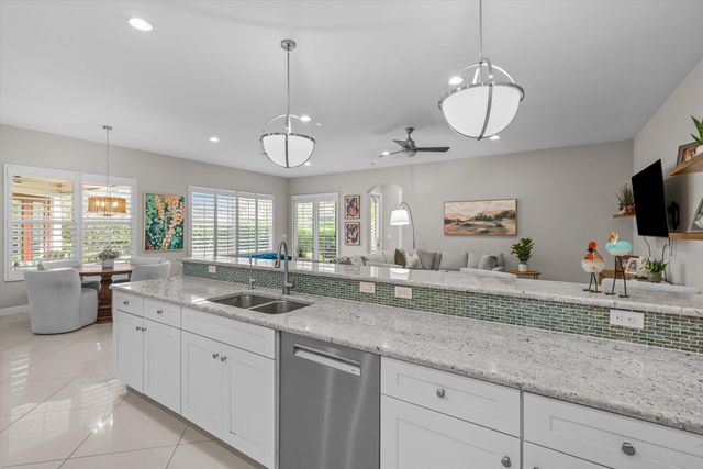 108 Casa Circle, Jupiter, FL 33458
