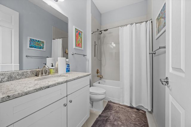 108 Casa Circle, Jupiter, FL 33458