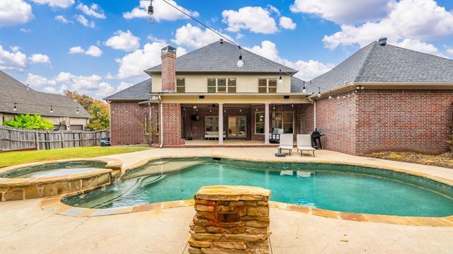 45 Maisons Drive, Little Rock, AR 72223