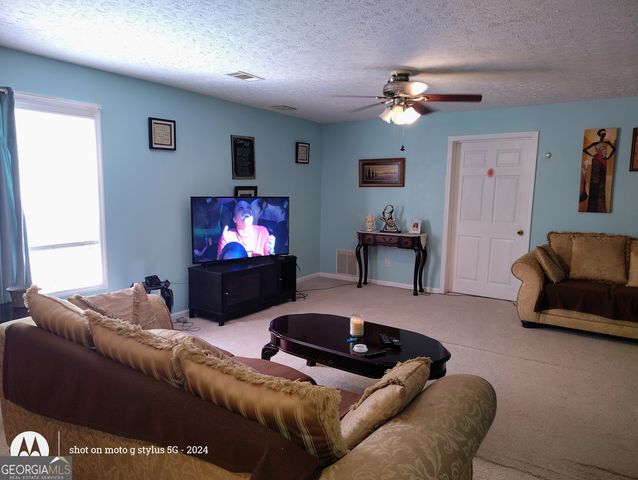 635 Paper Creek Drive, Lawrenceville, GA 30046