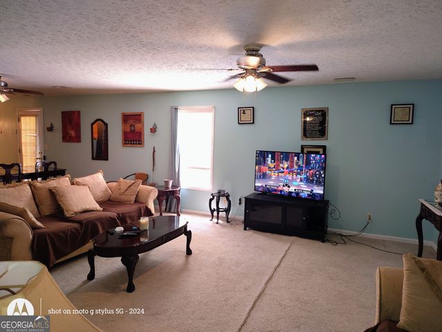 635 Paper Creek Drive, Lawrenceville, GA 30046