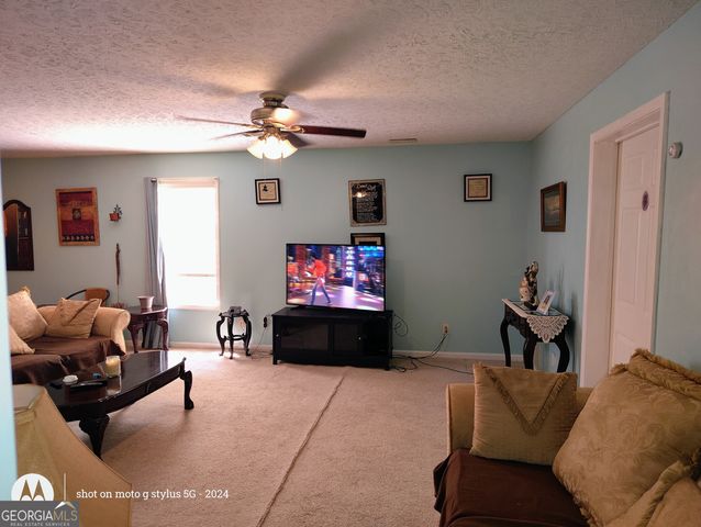 635 Paper Creek Drive, Lawrenceville, GA 30046