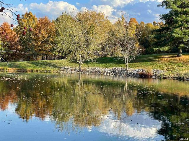 557 TWIN OAKS Drive, Cobden, IL 62920