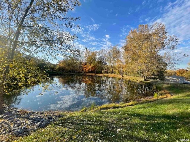 557 TWIN OAKS Drive, Cobden, IL 62920