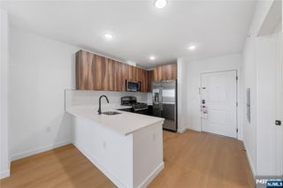 768 Bergen Street 4C, Newark, NJ 07108