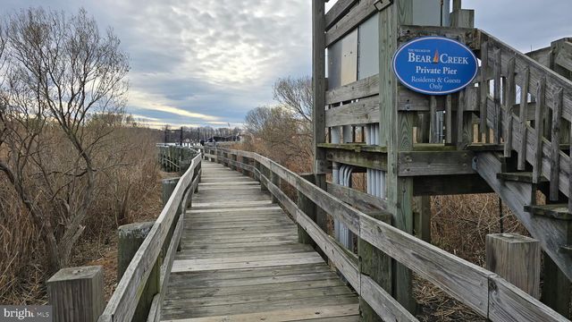 2065 CASE RD, Baltimore, MD 21222