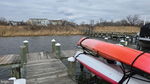 2065 CASE RD, Baltimore, MD 21222