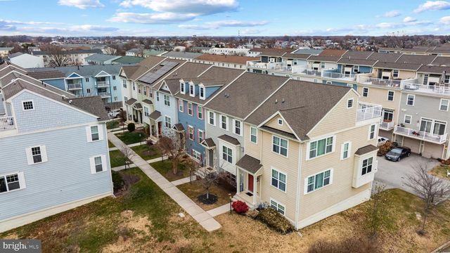 2065 CASE RD, Baltimore, MD 21222