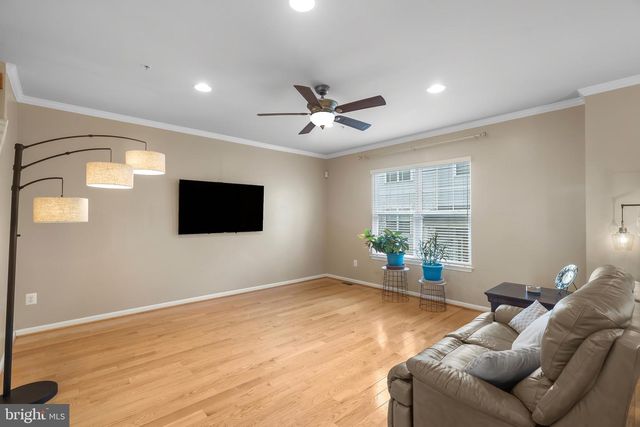 2065 CASE RD, Baltimore, MD 21222