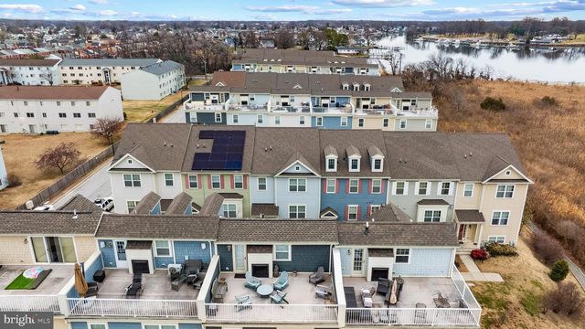 2065 CASE RD, Baltimore, MD 21222