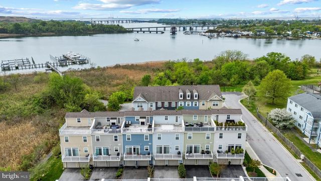 2065 CASE RD, Baltimore, MD 21222