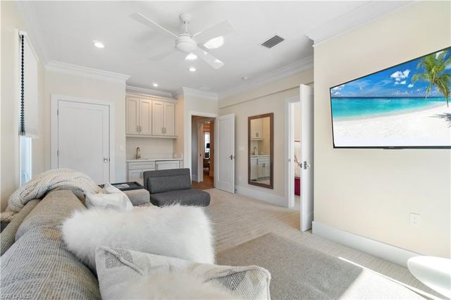 237 Bayfront DR, Bonita Springs, FL 34134