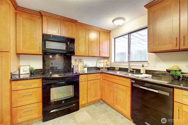 26229 197th Place SE, Covington, WA 98042