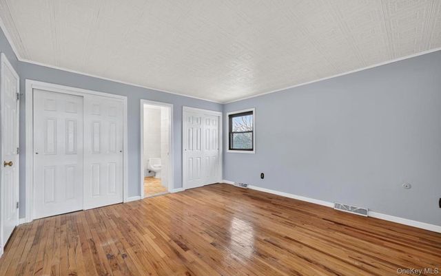 8 Badami Drive, Middletown, NY 10941