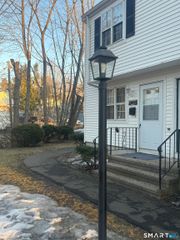 103 Kohanza Street F, Danbury, CT 06811